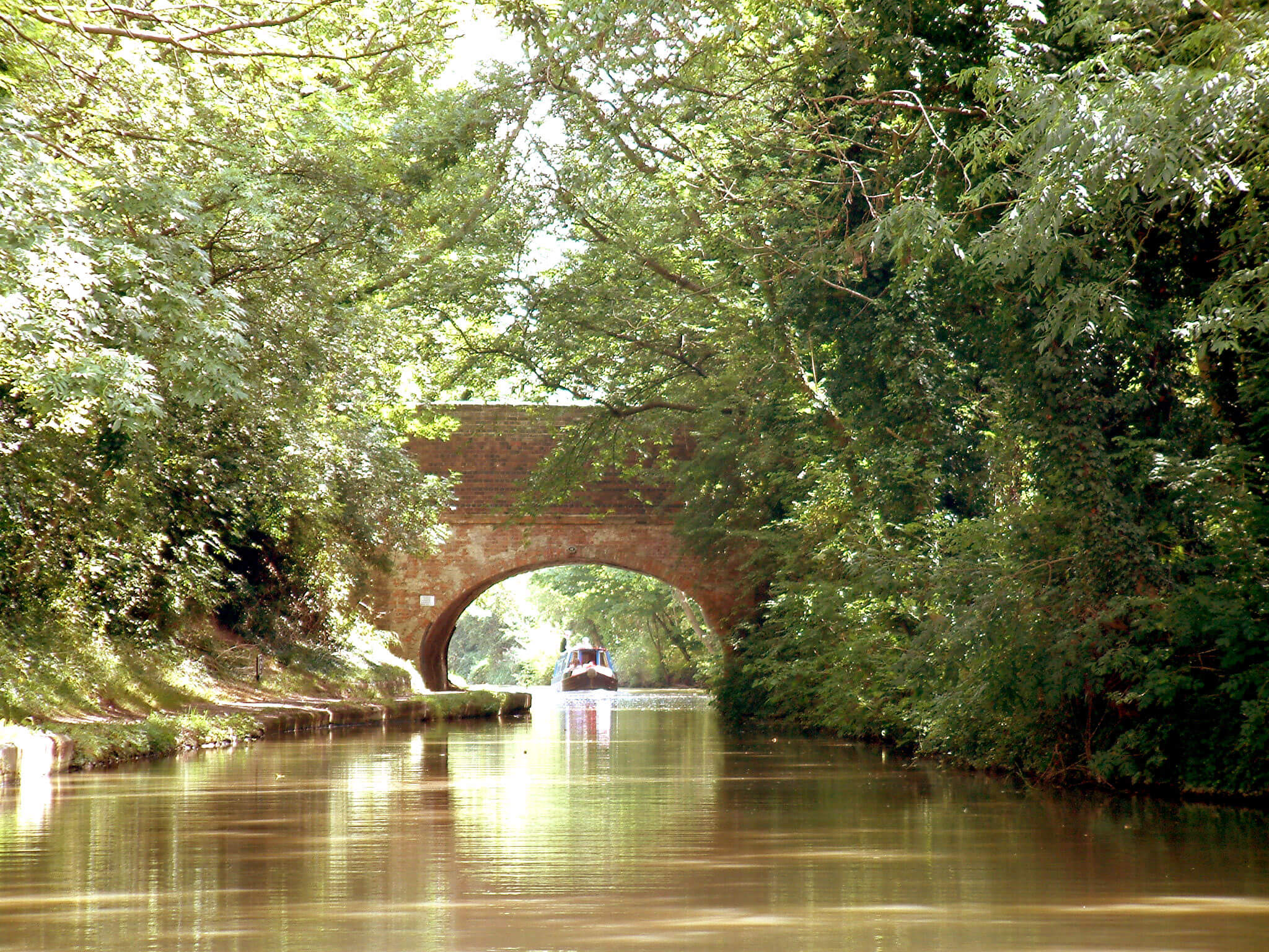 grand-union-canal-wolverton-photo-1.jpg grand-union-canal-wolverton-photo-1.jpg