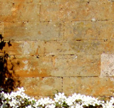 Quarried from the local area, the stones in this building have identical colour and weathering. Quarried from the local area, the stones in this building have identical colour and weathering.