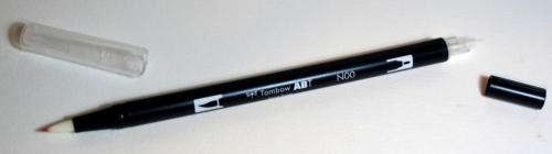 A Tombow ABT N00 colourless blender pen, an example of a solvent pen used for blending coloured pencils